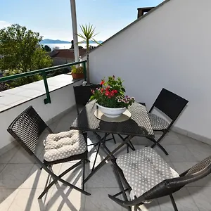 apartment-memory.hotelinzadar.com/